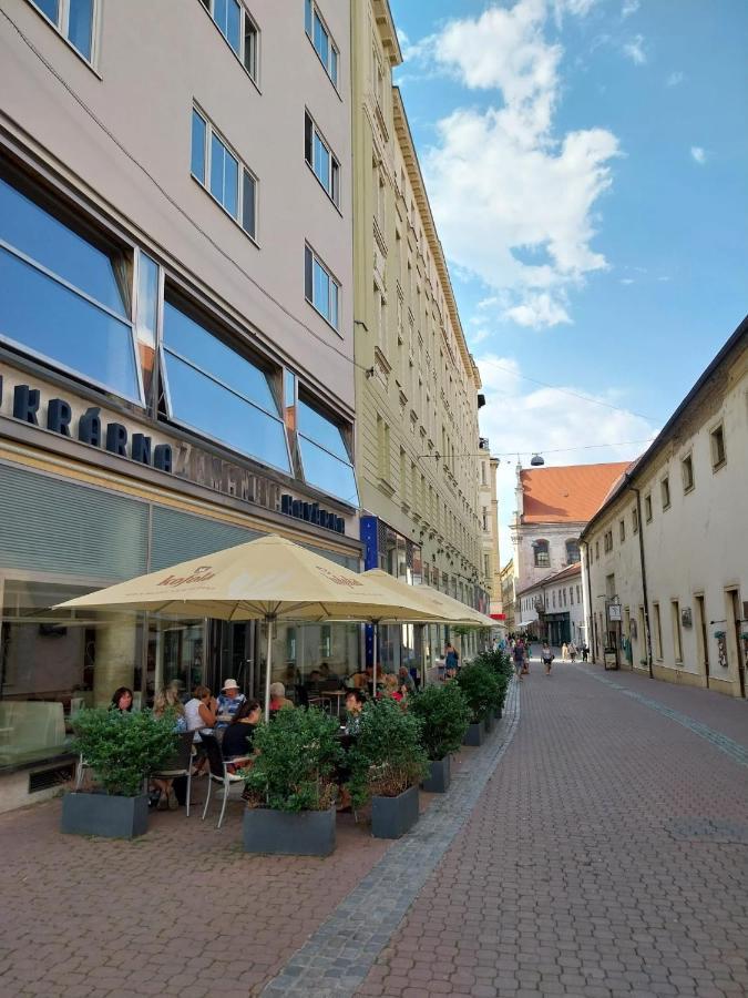 City Center Apartments - Moderna Brno Rimske Namesti V Kültér fotó